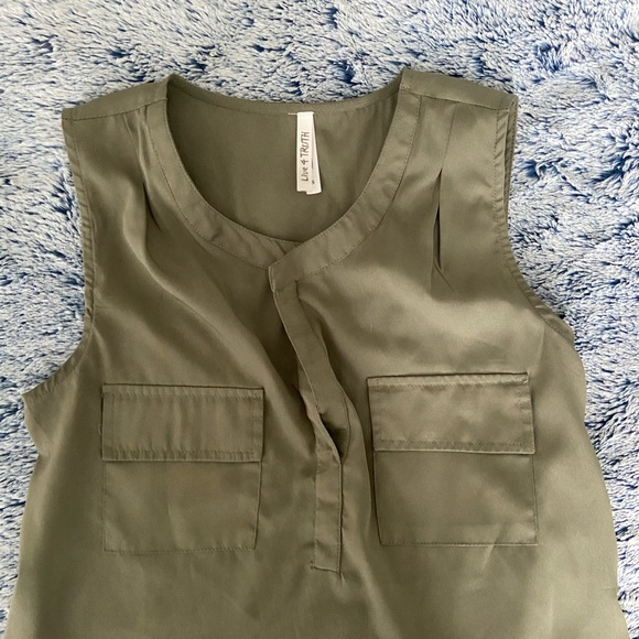 Olive tunic top - Picture 2 of 3